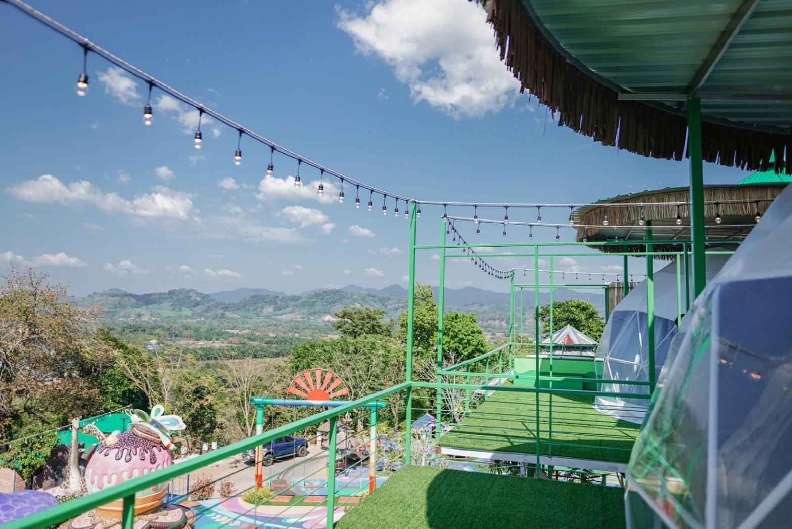 Bangmara Hill Hotel Takuapa Exterior photo